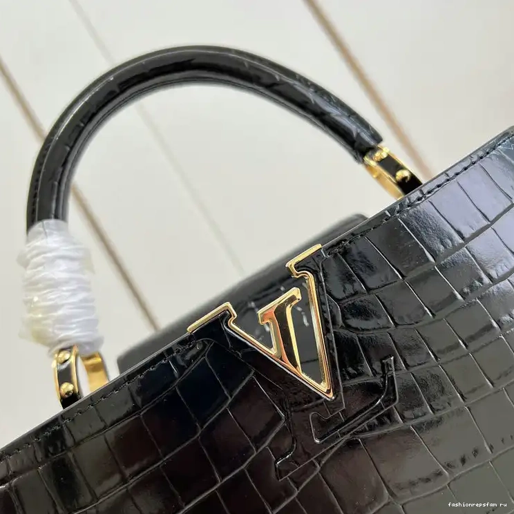 Fashionrepsfam ru Bag 2204YA0074 LV 0818